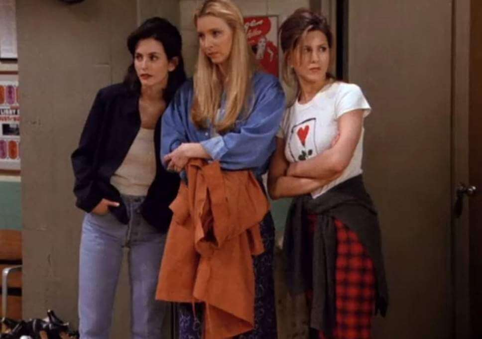 Monica Rachel Phoebe 90s Friends fashion